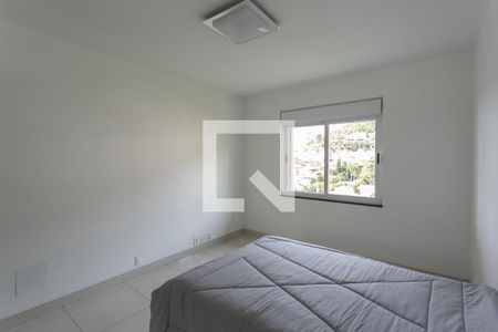 Casa à venda com 900m², 8 quartos e 4 vagasQuarto 3