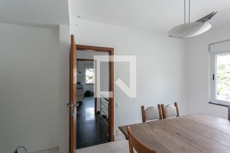 Casa à venda com 900m², 8 quartos e 4 vagasCopa