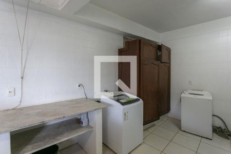 Casa à venda com 900m², 8 quartos e 4 vagasÁrea de Serviço