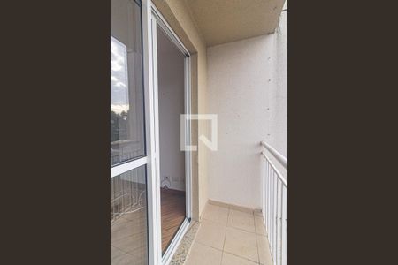 Sacada de apartamento para alugar com 3 quartos, 59m² em Bacacheri, Curitiba