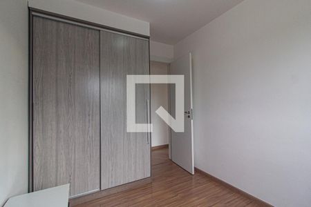Quarto 1 de apartamento para alugar com 3 quartos, 59m² em Bacacheri, Curitiba