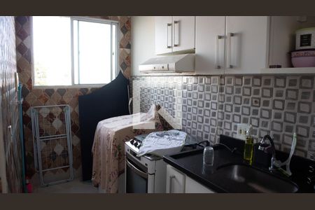 Apartamento à venda com 52m², 2 quartos e 1 vagaCozinha e Área de Serviço