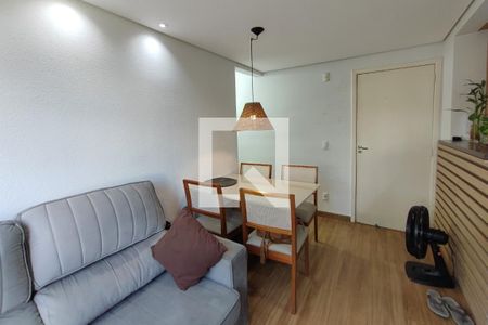 Sala de Estar e Jantar de apartamento para alugar com 2 quartos, 53m² em Jardim Antonio Von Zuben, Campinas