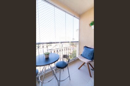 Sacada de apartamento à venda com 2 quartos, 63m² em Vila Paulista, São Paulo