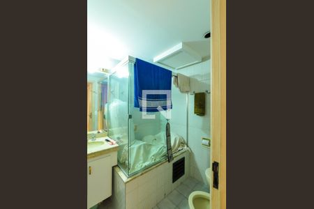 Apartamento à venda com 58m², 2 quartos e 2 vagas Apartamento à venda com 58m², 2 quartos e 2 vagasBanheiro do Quarto 2