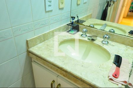 Apartamento à venda com 58m², 2 quartos e 2 vagas Apartamento à venda com 58m², 2 quartos e 2 vagasBanheiro do Quarto 2
