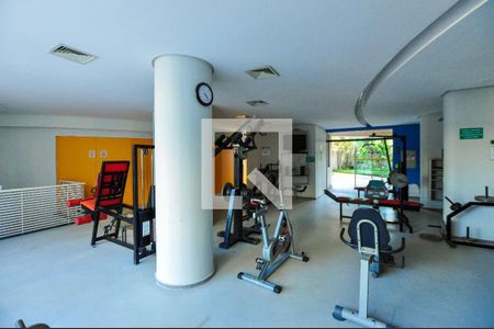 Apartamento à venda com 58m², 2 quartos e 2 vagas Apartamento à venda com 58m², 2 quartos e 2 vagasÁrea comum - Academia