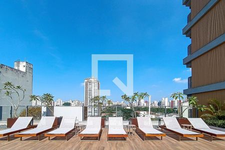 Apartamento à venda com 140m², 2 quartos e 2 vagasÁrea comum - Piscina