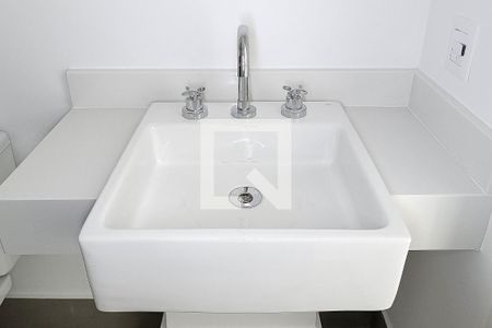 Apartamento à venda com 140m², 2 quartos e 2 vagasBanheiro da Suíte 1