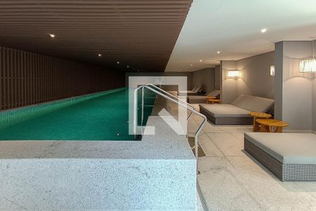 Apartamento à venda com 140m², 2 quartos e 2 vagasPiscina interna