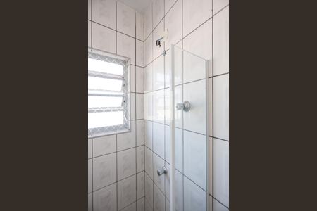 Casa para alugar com 100m², 2 quartos e sem vagaBanheiro - detalhes