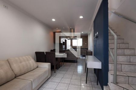 Casa para alugar com 2 quartos, 100m² em Centro, Cotia