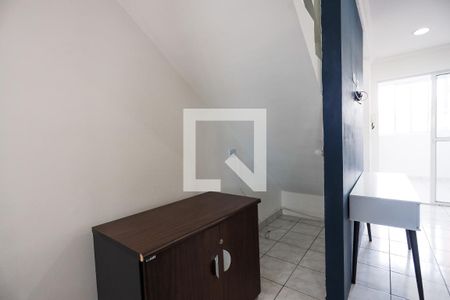 Casa para alugar com 100m², 2 quartos e sem vagaSala - detalhes