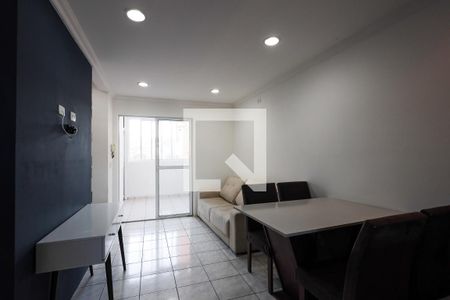 Casa para alugar com 100m², 2 quartos e sem vagaSala