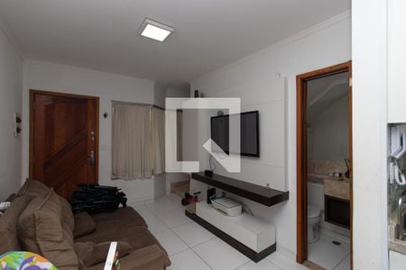 Sala de casa de condomínio para alugar com 2 quartos, 76m² em Vila Medeiros, São Paulo