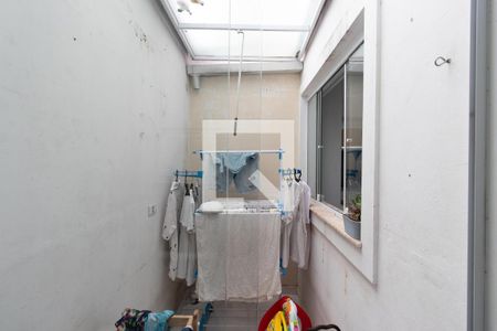 Casa de condomínio para alugar com 76m², 2 quartos e 1 vagaÁrea de Serviço