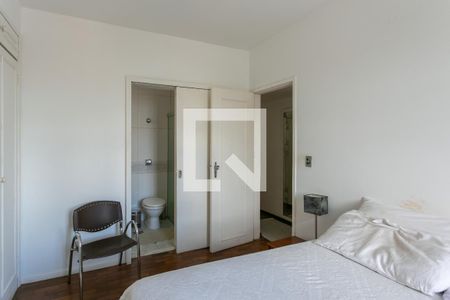 Apartamento à venda com 150m², 4 quartos e 2 vagas Apartamento à venda com 150m², 4 quartos e 2 vagasQuarto 4 - Suíte