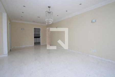 Apartamento para alugar com 130m², 3 quartos e 1 vaga Apartamento para alugar com 130m², 3 quartos e 1 vagaSala