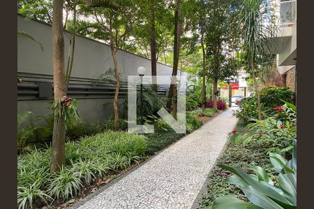 Apartamento para alugar com 130m², 3 quartos e 1 vaga Apartamento para alugar com 130m², 3 quartos e 1 vagaÁrea Comum - Hall Social