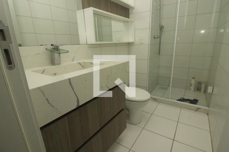 Apartamento à venda com 71m², 3 quartos e 1 vaga Apartamento à venda com 71m², 3 quartos e 1 vagaBanheiro Social