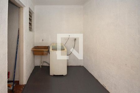 Casa para alugar com 53m², 2 quartos e 1 vaga Casa para alugar com 53m², 2 quartos e 1 vagaÁrea de Serviço