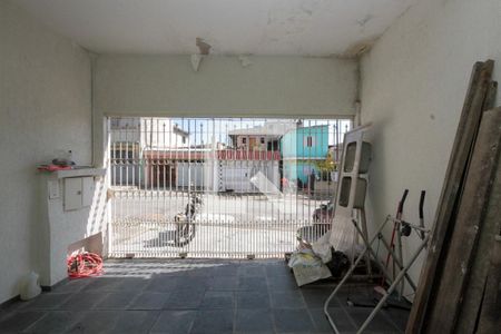 Casa para alugar com 53m², 2 quartos e 1 vaga Casa para alugar com 53m², 2 quartos e 1 vagaGaragem