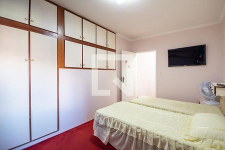 Casa à venda com 206m², 3 quartos e 2 vagas Casa à venda com 206m², 3 quartos e 2 vagasQuarto 2