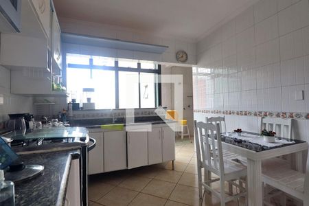 Apartamento para alugar com 103m², 3 quartos e 3 vagasCozinha