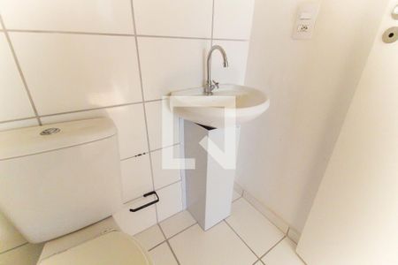 Apartamento para alugar com 45m², 2 quartos e sem vaga Apartamento para alugar com 45m², 2 quartos e sem vagaBanheiro
