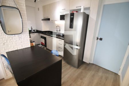 Sala de apartamento para alugar com 2 quartos, 38m² em Jardim Analia Franco, São Paulo