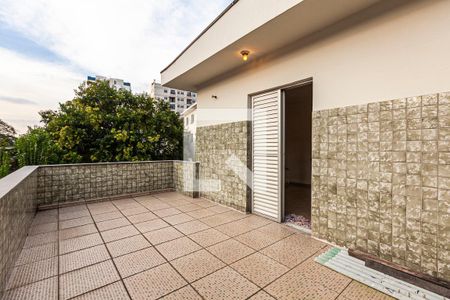 Casa à venda com 280m², 5 quartos e 1 vagaCasa 1 - quarto 2varanda