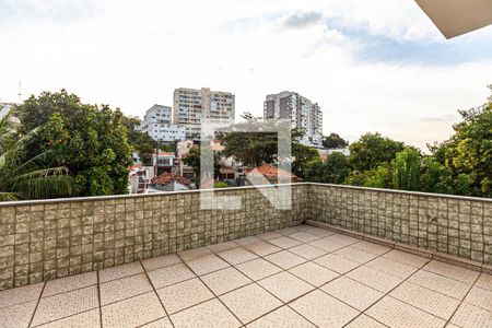 Casa à venda com 280m², 5 quartos e 1 vagaCasa 1 - quarto 2varanda
