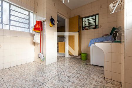 Casa à venda com 280m², 5 quartos e 1 vagaCasa 1 - area de serviço