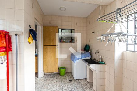 Casa à venda com 280m², 5 quartos e 1 vagaCasa 1 - area de serviço