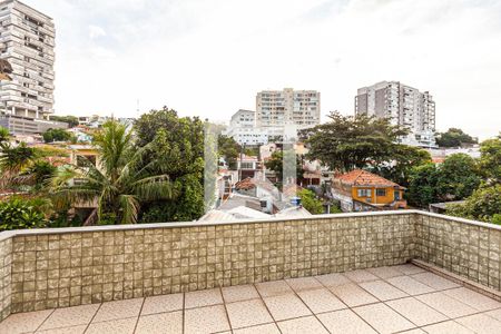 Casa à venda com 280m², 5 quartos e 1 vagaCasa 1 - quarto 2varanda