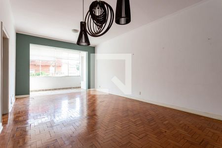 Apartamento para alugar com 127m², 3 quartos e sem vagaSala