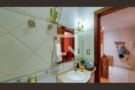 Casa à venda com 353m², 5 quartos e 4 vagasLavabo 