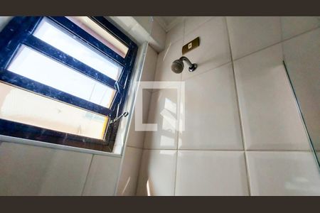 Casa à venda com 353m², 5 quartos e 4 vagasBanheiro do Quarto de Serviço 