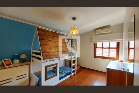 Casa à venda com 353m², 5 quartos e 4 vagasQuarto 1 