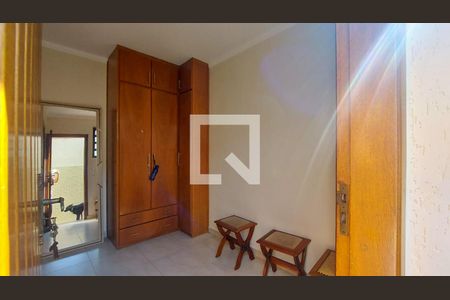 Casa à venda com 353m², 5 quartos e 4 vagasQuarto de Serviço - Suite 