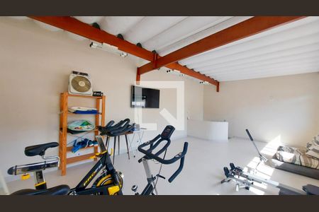 Casa à venda com 353m², 5 quartos e 4 vagasAcademia 