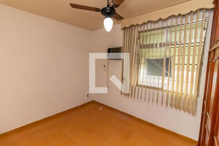 Sala de apartamento para alugar com 2 quartos, 48m² em Inhauma, Rio de Janeiro