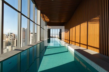 Apartamento para alugar com 24m², 1 quarto e sem vagaPiscina Coberta