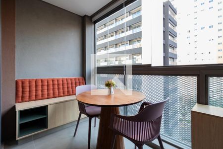 Apartamento para alugar com 24m², 1 quarto e sem vagaSacada