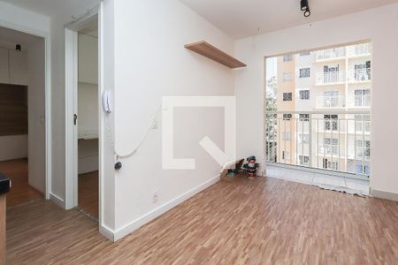 Sala de apartamento para alugar com 2 quartos, 38m² em Cambuci, São Paulo