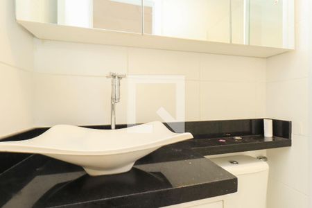 Apartamento para alugar com 38m², 2 quartos e sem vagaBanheiro