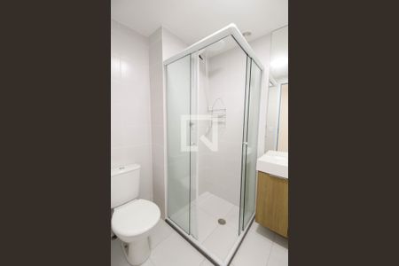 Banheiro de kitnet/studio para alugar com 1 quarto, 26m² em Brás, São Paulo