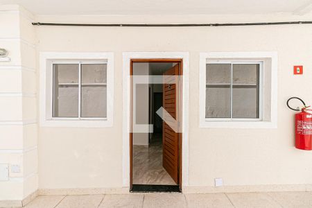 Apartamento para alugar com 38m², 1 quarto e sem vaga Apartamento para alugar com 38m², 1 quarto e sem vagaEntrada