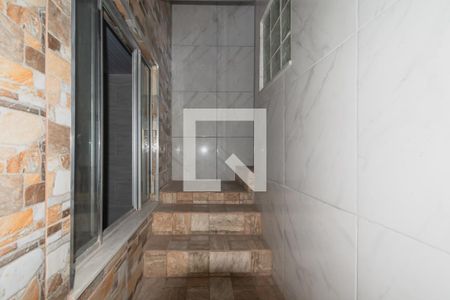 Casa para alugar com 150m², 3 quartos e sem vagaEscada