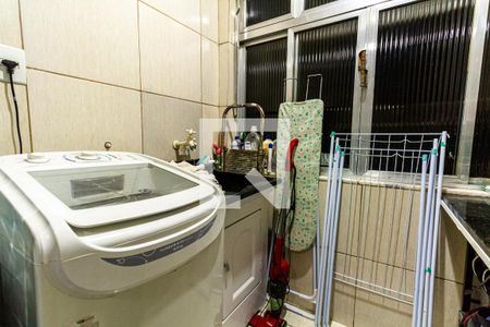 Apartamento à venda com 85m², 2 quartos e 1 vagaCozinha e Área de Serviço